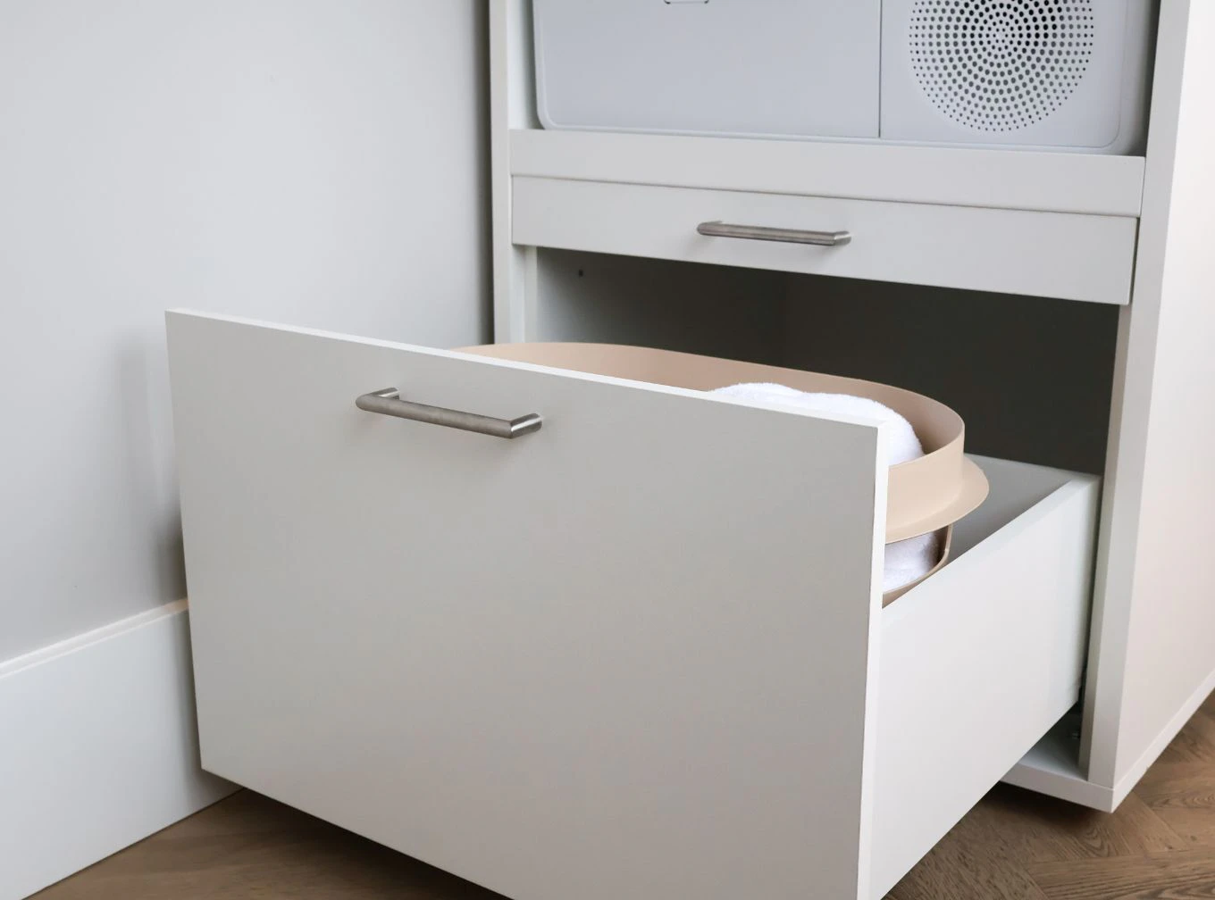 ADAGO - Home GmbH ADAGO - Home GmbH